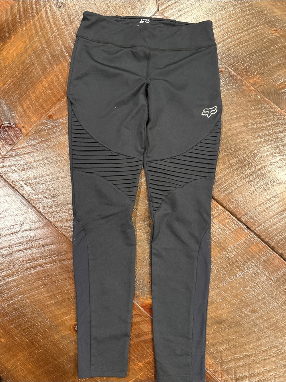 Fox Black Ribbed Moto Knee Leggings
